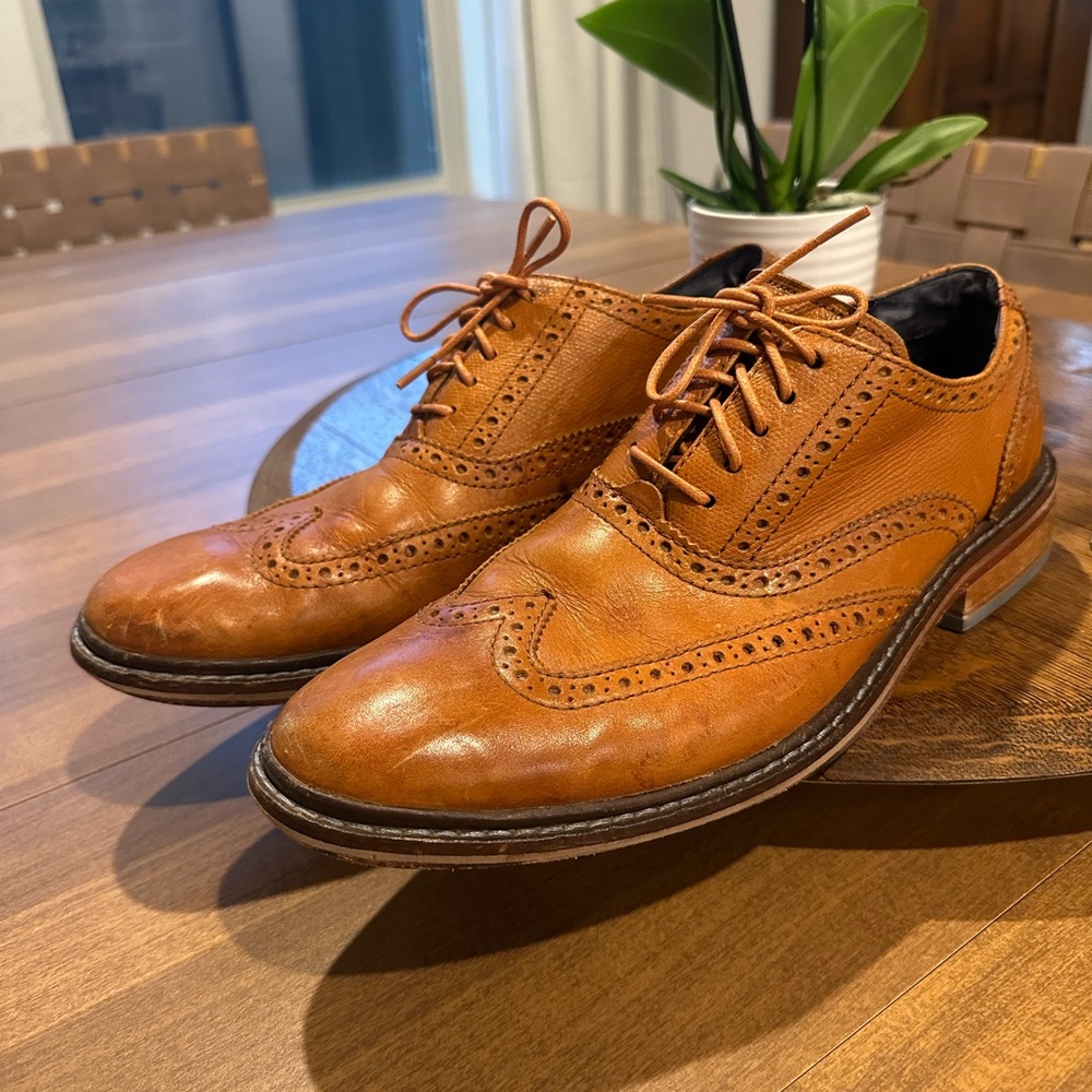 Cole Haan Men's Tan Leather Wingtip Oxford Dress Shoes